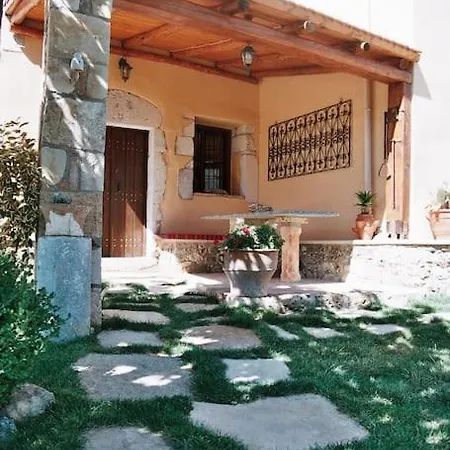 Traditional With Pool In Sfakia *