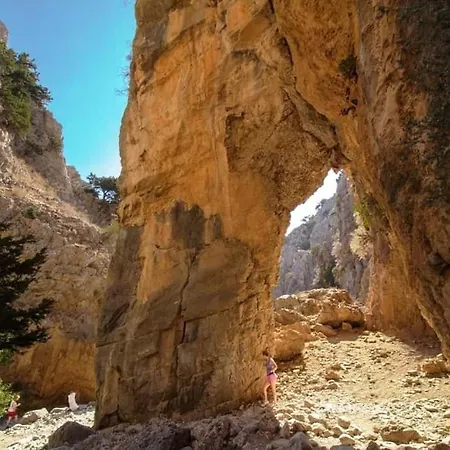 Traditional With Pool In Sfakia Διαμέρισμα