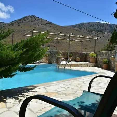 Traditional With Pool In Sfakia * Imbros