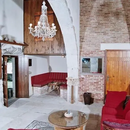 Apartment Traditional With Pool In Sfakia Imbros